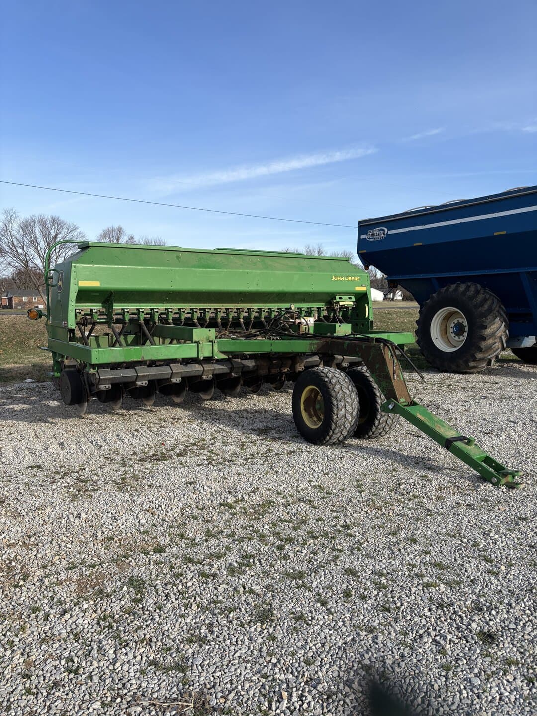 Image of John Deere 1590 Image 0