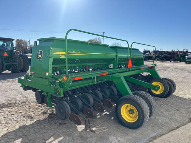 Image of John Deere 1590 equipment image 3