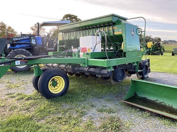 Image of John Deere 1590 equipment image 3