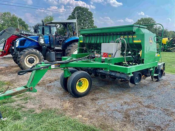 Image of John Deere 1590 equipment image 1