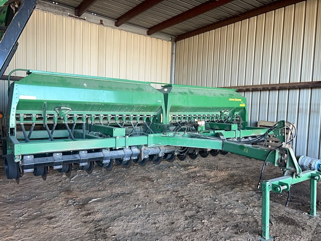 Image of John Deere 1590 Primary image