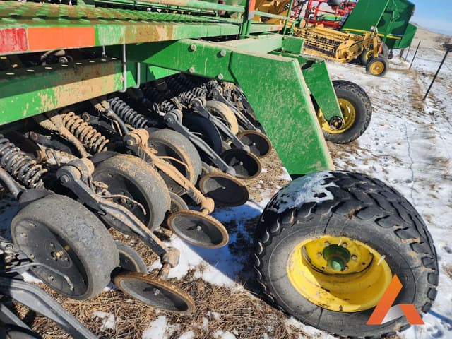 Image of John Deere 1590 equipment image 4