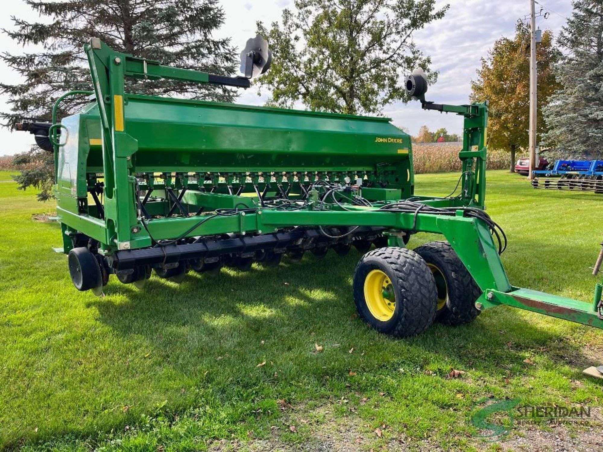 Main image John Deere 1590