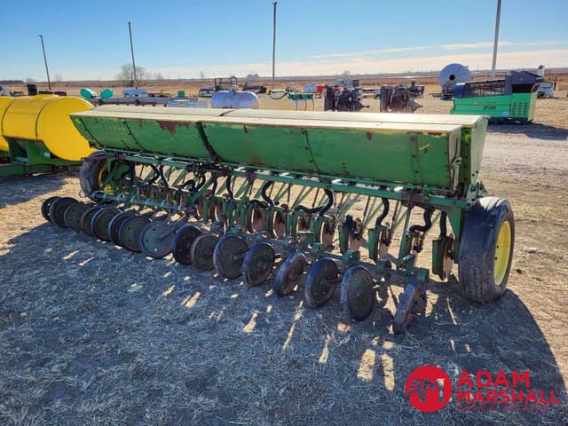 Image of John Deere 1610 equipment image 3