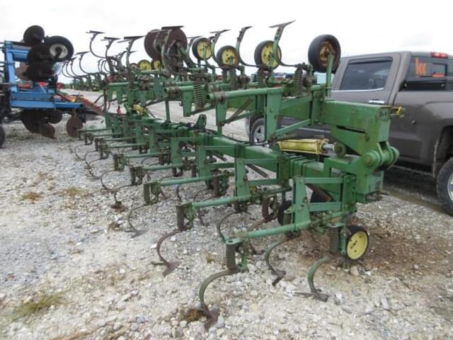 Image of John Deere Undetermined equipment image 1
