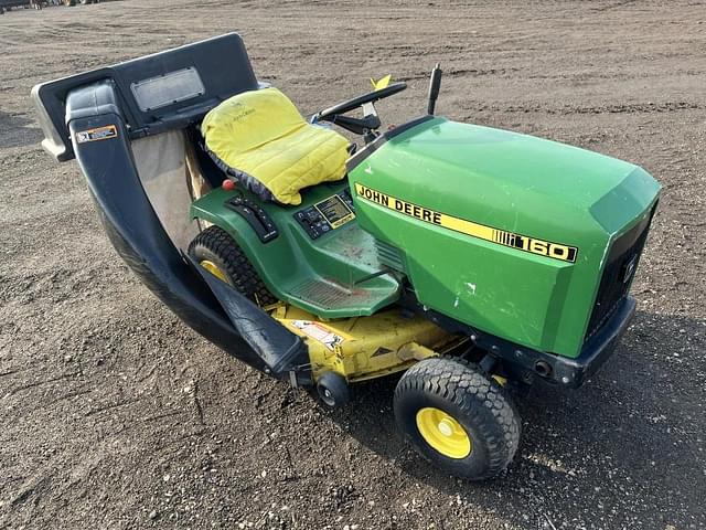 Image of John Deere 160 equipment image 1
