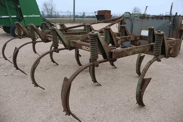 Image of John Deere 1600 equipment image 3