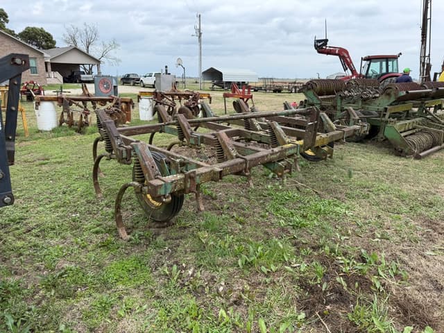 Image of John Deere 1600 equipment image 1
