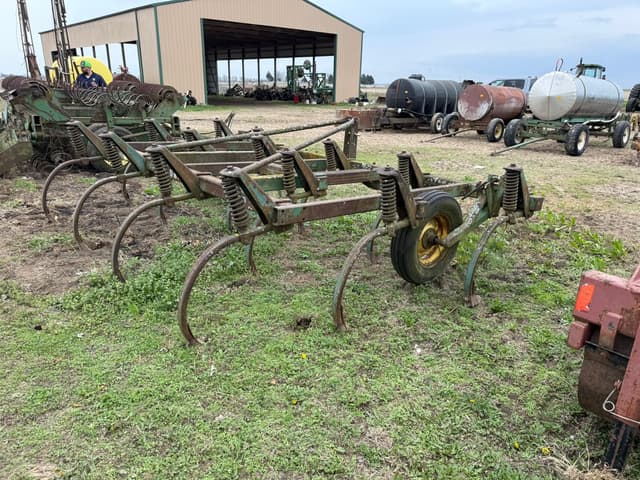 Image of John Deere 1600 equipment image 2