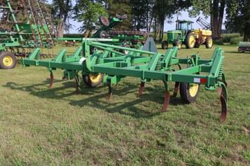Main image John Deere 1600