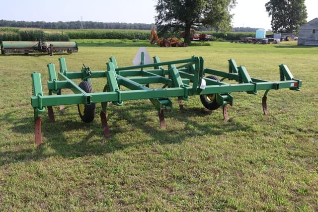 Image of John Deere 1600 equipment image 1