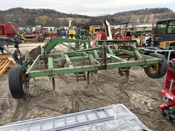 Main image John Deere 1600