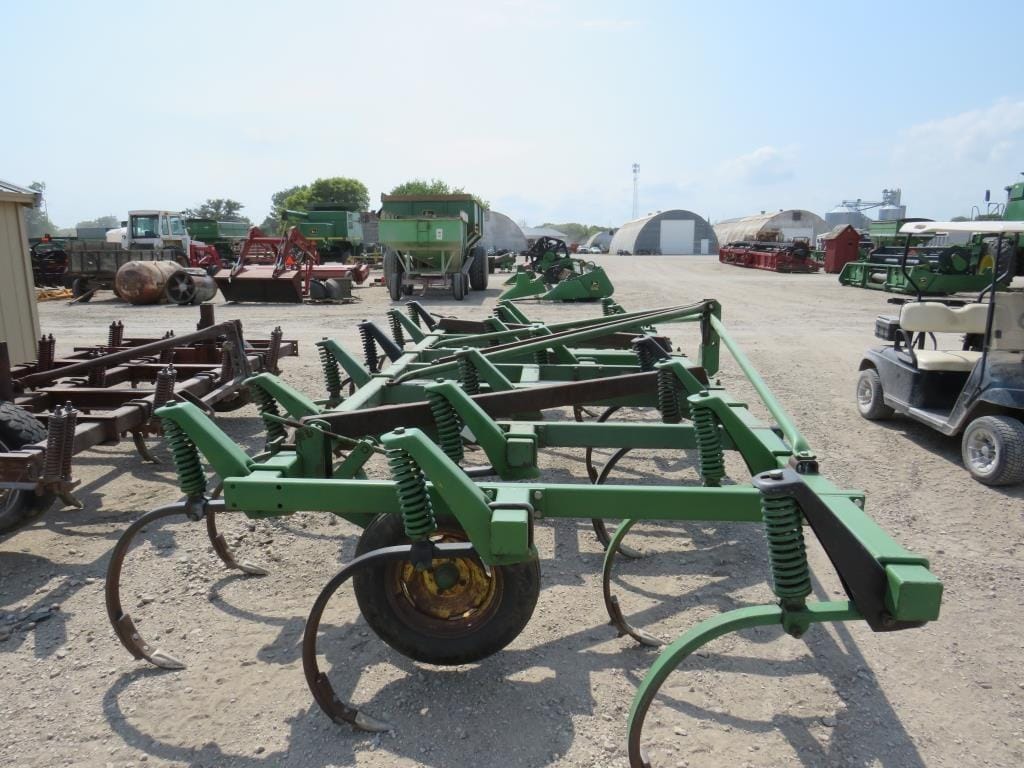 John Deere 1600 Equipment Image0