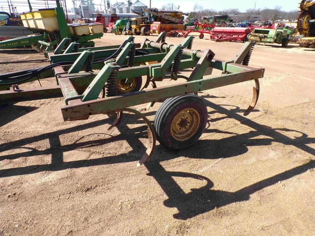 Image of John Deere 1600 equipment image 3