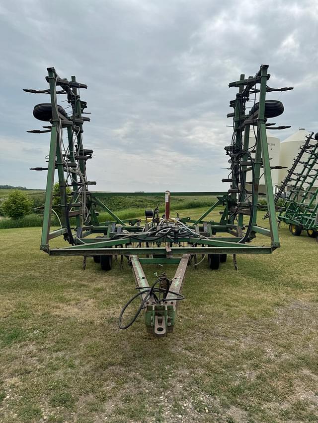Image of John Deere 1600 equipment image 1