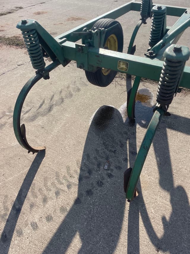 Image of John Deere 1600 equipment image 4