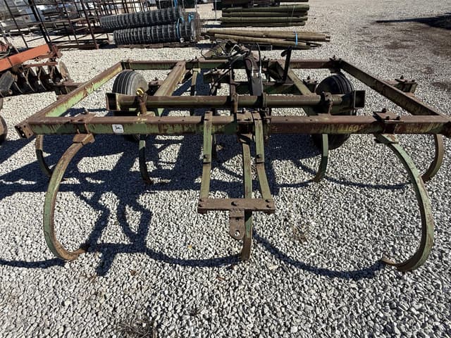 Image of John Deere 1600 equipment image 3