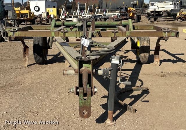 Image of John Deere 1600 equipment image 1