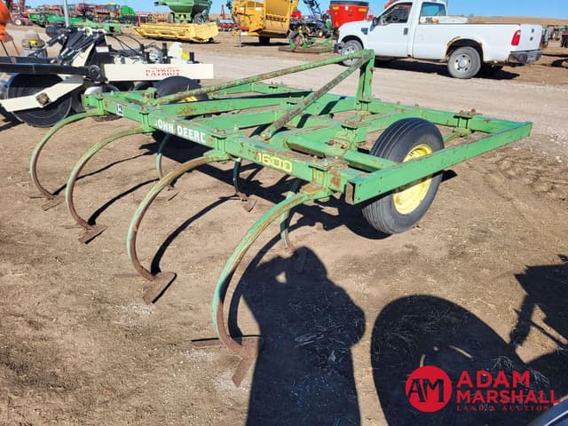 Image of John Deere 1600 equipment image 3