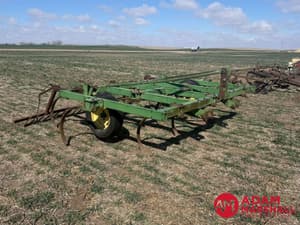 John Deere 1600 Image