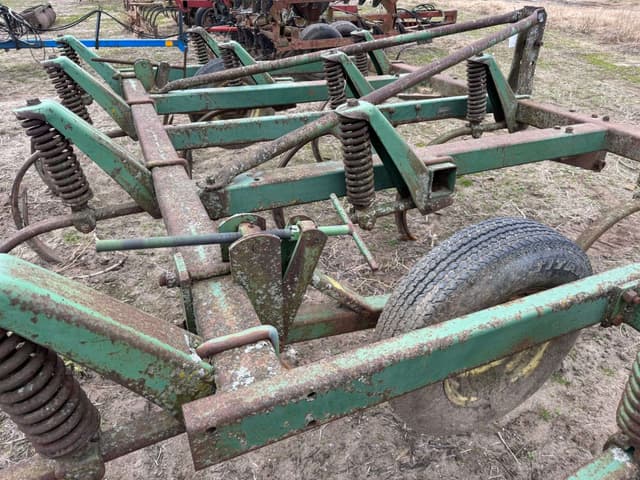 Image of John Deere 1600 equipment image 4