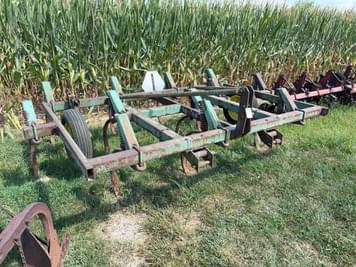 Main image John Deere 1600