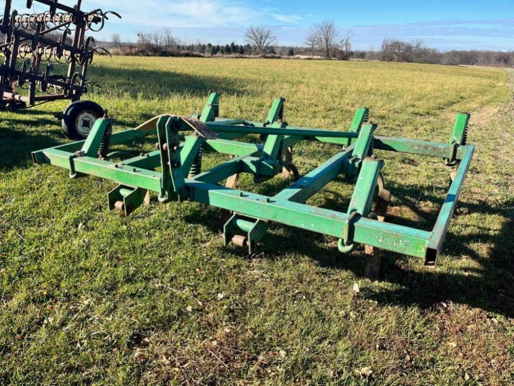 Main image John Deere 1600