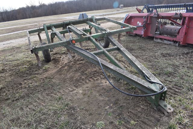 Image of John Deere 1600 equipment image 2