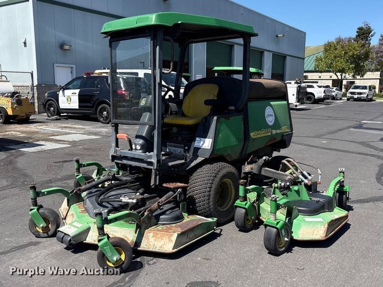 John Deere 1600 Equipment Image0