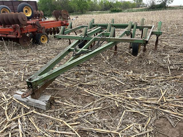 Image of John Deere 1600 equipment image 3