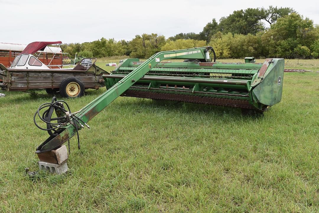 Image of John Deere 1600 Primary image