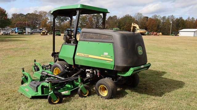 Image of John Deere 1600 Turbo equipment image 4