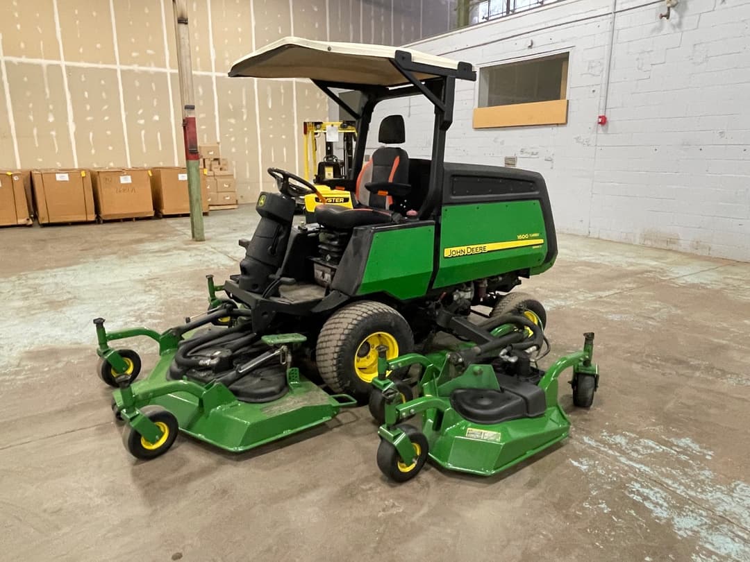 Image of John Deere 1600 Primary image