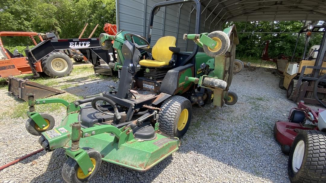 Image of John Deere 1600 Primary image