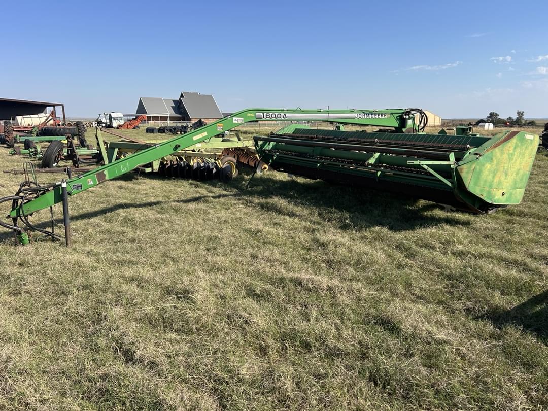 Image of John Deere 1600A Primary image