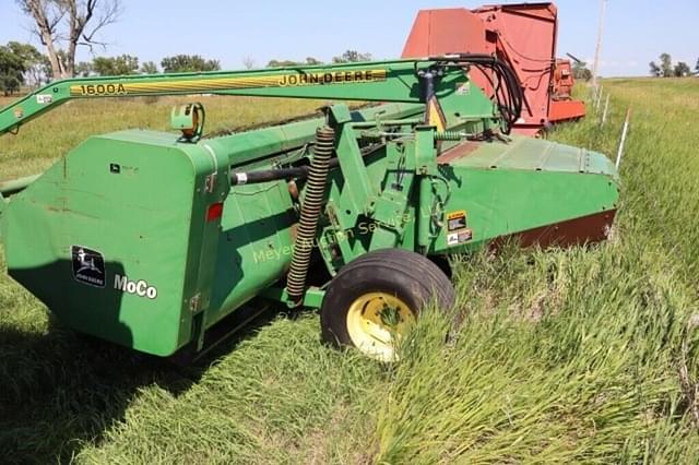 Image of John Deere 1600A equipment image 4