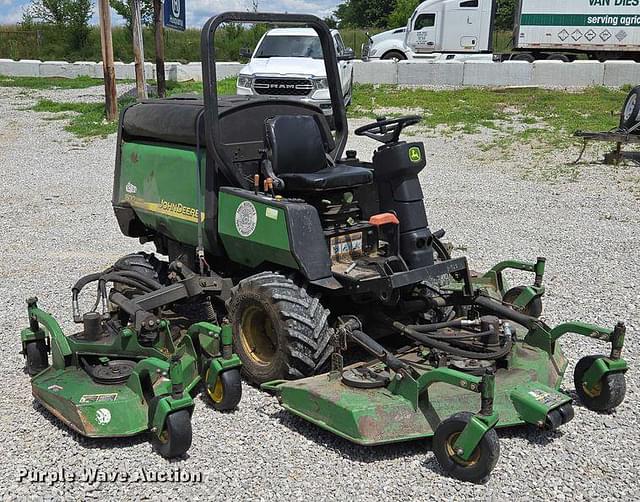 Image of John Deere 1600 Turbo equipment image 2