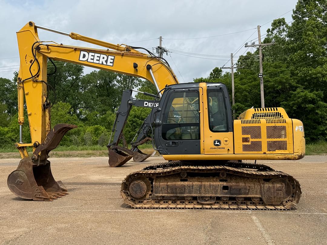 Image of John Deere 160C Primary image