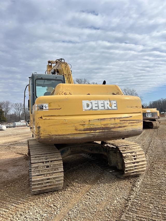 Image of John Deere 160C LC equipment image 2