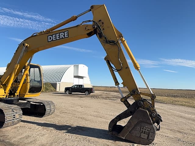 Image of John Deere 160LC equipment image 2