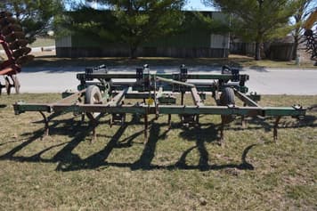 Main image John Deere 1610