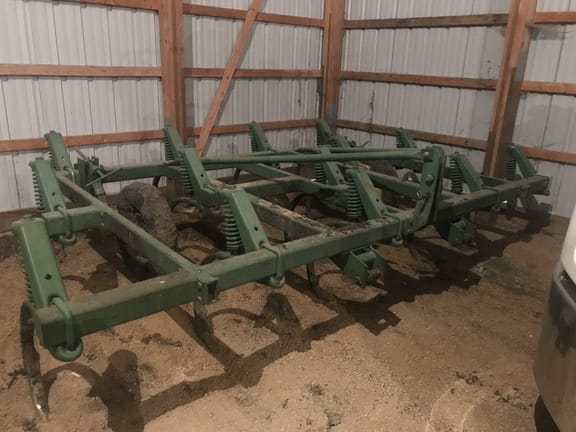 Main image John Deere 1610
