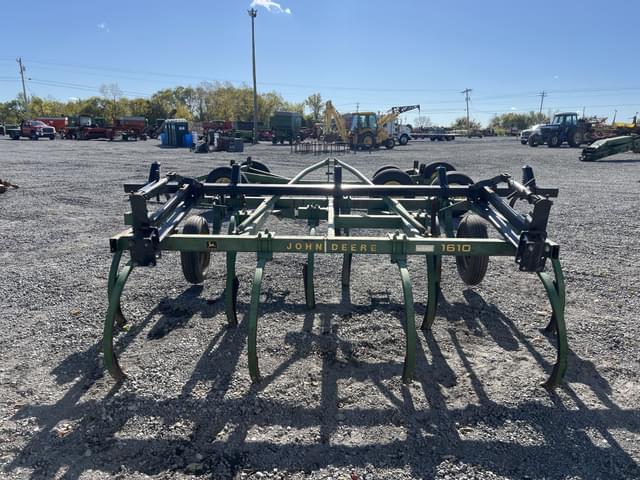 Image of John Deere 1610 equipment image 4