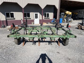Main image John Deere 1610