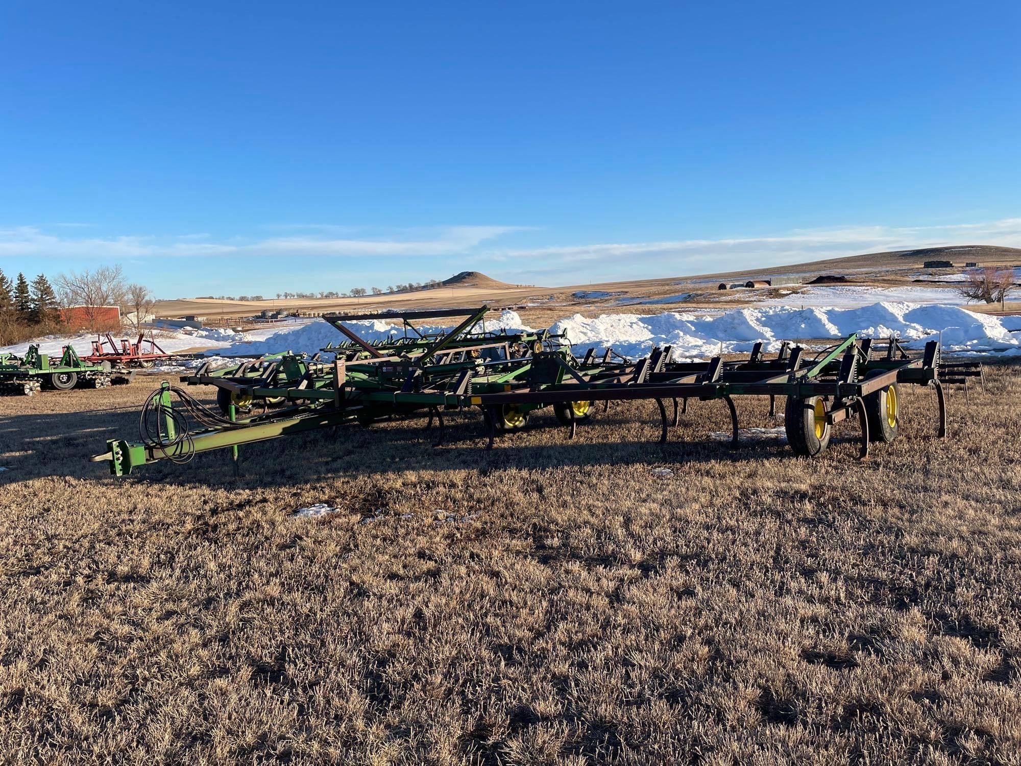 Main image John Deere 610