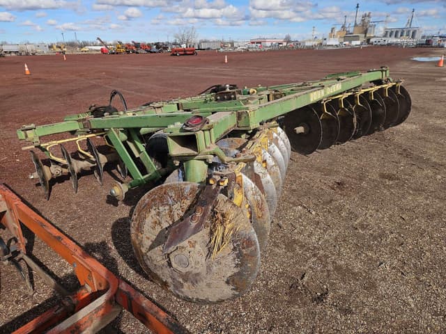 Image of John Deere 1630 equipment image 1