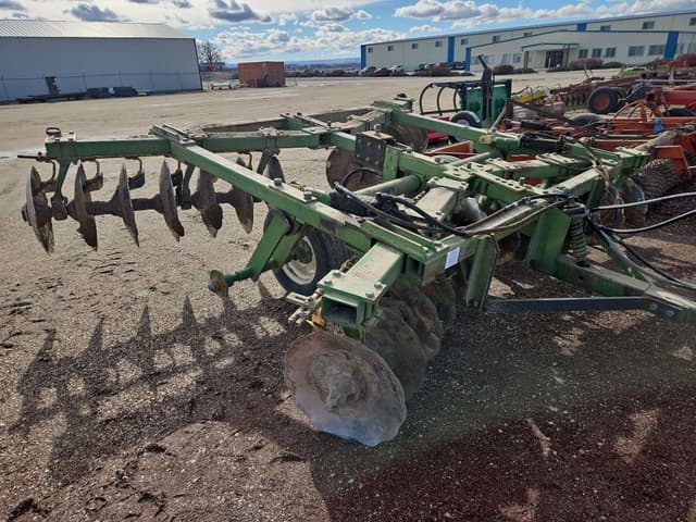 Image of John Deere 1630 equipment image 3