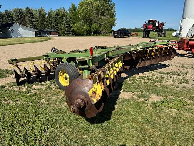 Image of John Deere 1630 equipment image 2