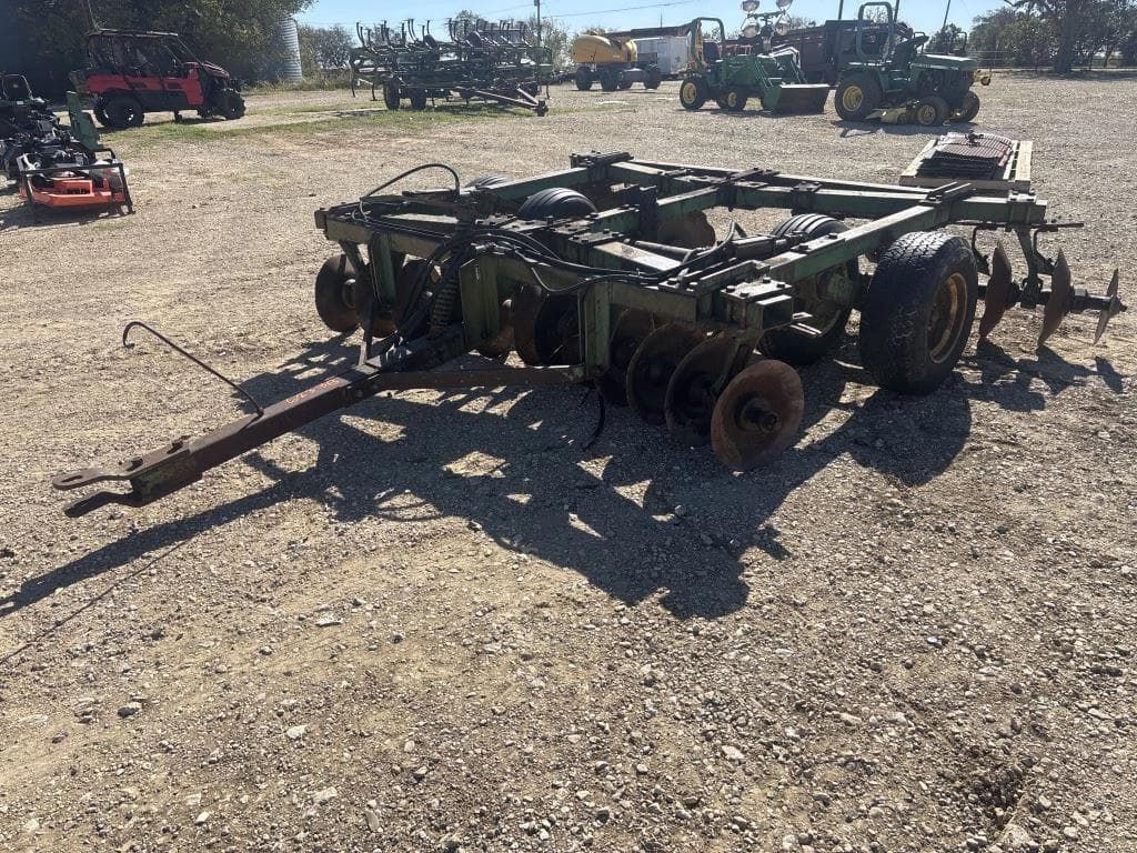 Image of John Deere 1630 Primary image