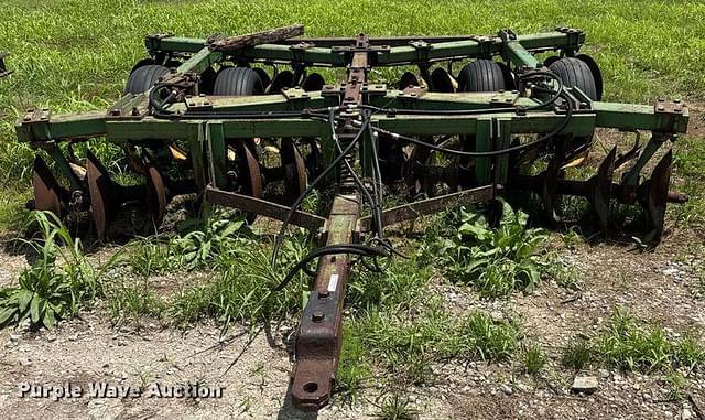 Image of John Deere 1630 equipment image 1